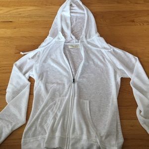 NWOT Almost Famous Sweatshirt